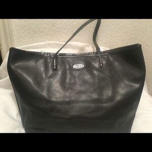 COACH F31326  Metro Leather Tote Black  $358.00